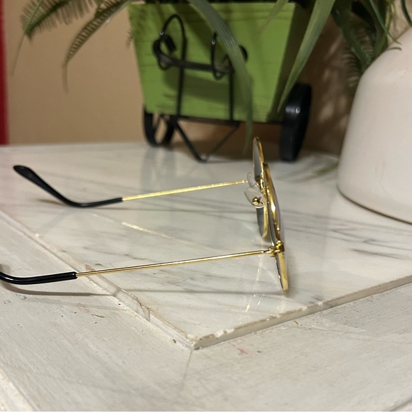 Retro 1990s Fashion Oval Mirrored Flat Lens Unisex Sunglasses - Picture 6 of 9